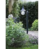 Farol para palo 'marine' estructura de termoplástico, difusor de termoplástico transparente. Parabola reflector de aluminio. Apto para bombillas incandescentes y a bajo consumo. Casquillo E27, IP43. Casquillo de columna de diámetro 60 mm. Solo cuerpo LAN